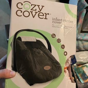 Cozy carrier cover